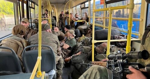 "По Мариуполю" - Кирилл Данильченко