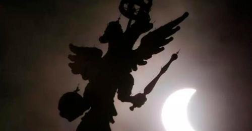 "Когда опустится «железный занавес»: что ждет путинскую россию в ближайшем будущем" - Олена Степова